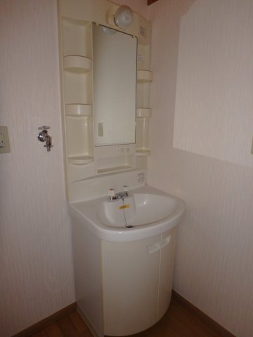 洗面設備　以前の写真です。
