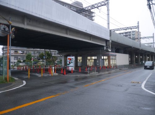 コンビニ　セブンイレブン 京阪大和田駅西店（コンビニ）まで624m