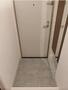 玄関　※同建物の別のお部屋の写真です。
