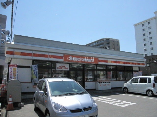 コンビニ　セイコーマート麻生店（コンビニ）まで984m