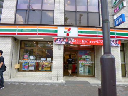 コンビニ　セブンイレブン 文京本郷1丁目店（コンビニ）まで174m