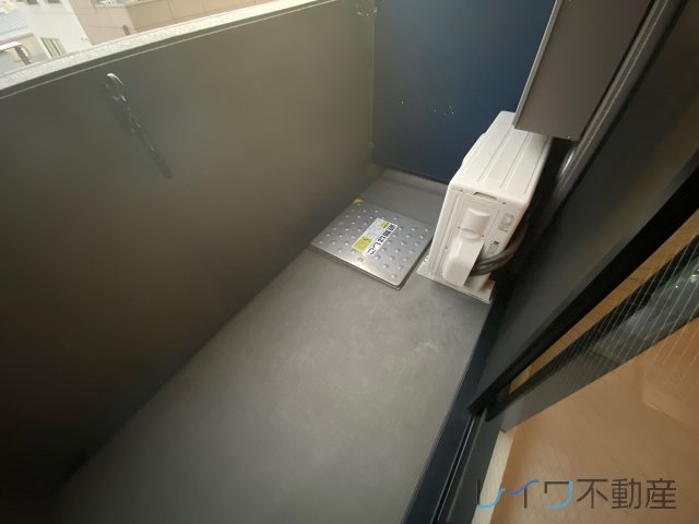 バルコニー　バルコニーがあります