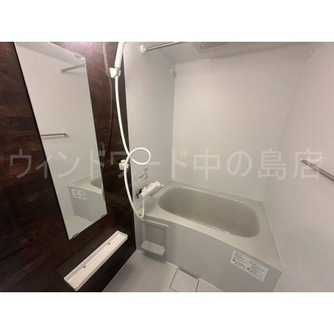 バス・シャワールーム　詳細は、ウィンドワード中の島店までご相談下さい。