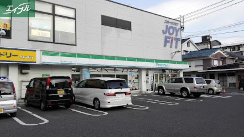 コンビニ　ファミリーマート岡山奥田二丁目店（コンビニ）まで99m