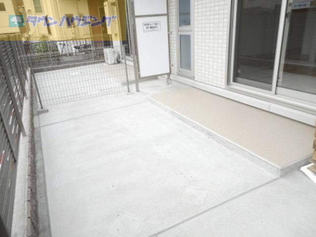 庭　専用テラス