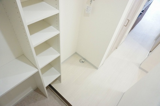 玄関　※別部屋の写真です
