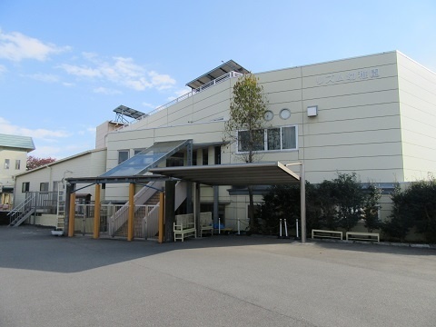幼稚園・保育園　認定こども園富士リズム幼稚園（幼稚園・保育園）まで1642m