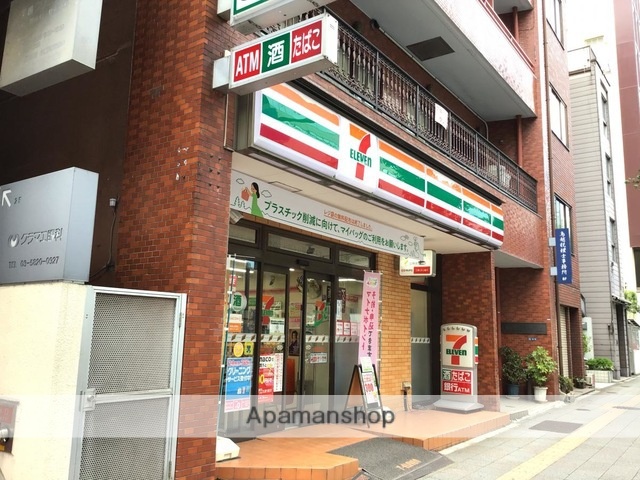 コンビニ　セブン－イレブン台東蔵前３丁目店（コンビニ）まで210m