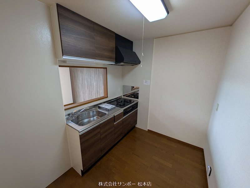 ＪＲ篠ノ井線 南松本駅 徒歩18分 3階建 築26年のキッチン写真