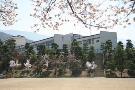 中学校　松本市立開成中学校（中学校）まで2229m