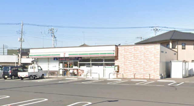 コンビニ　セブンイレブン栃木大宮町店（コンビニ）まで637m