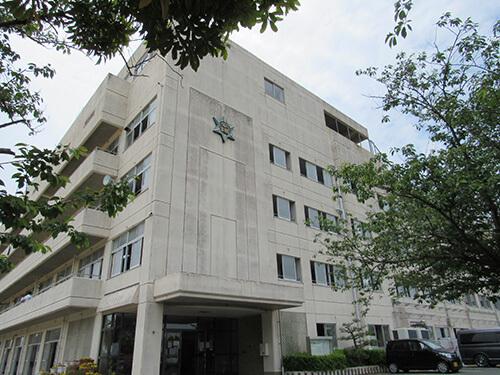 中学校　豊橋市立南陽中学校（中学校）まで1590m