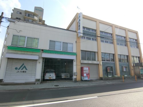 銀行　JA九個荘本所（銀行）まで384m