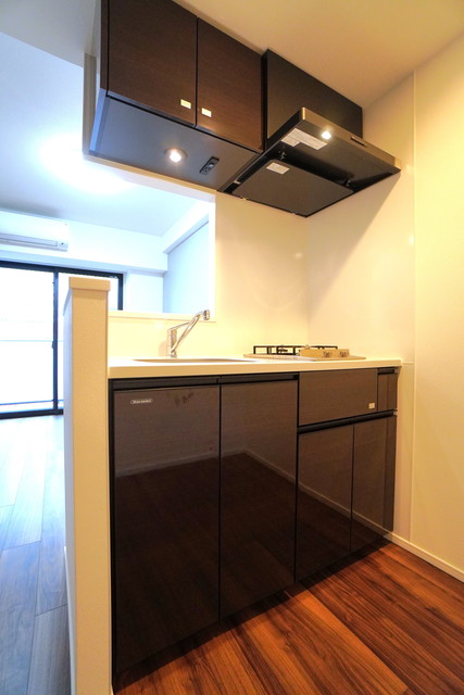 キッチン　※写真は同タイプ住戸です。