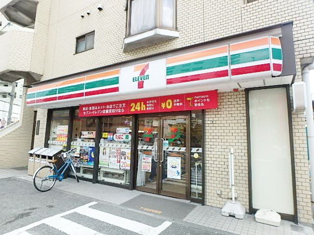 コンビニ　セブンイレブン川崎柳町店（コンビニ）まで170m