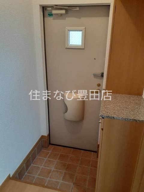 玄関　同型タイプ