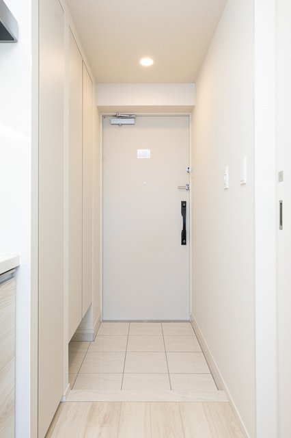 玄関　※写真は同タイプ住戸です。