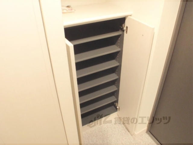 収納　下駄箱
