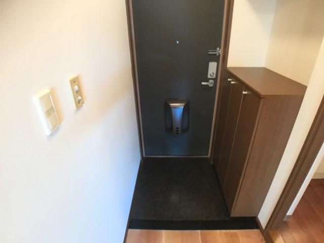 玄関　玄関