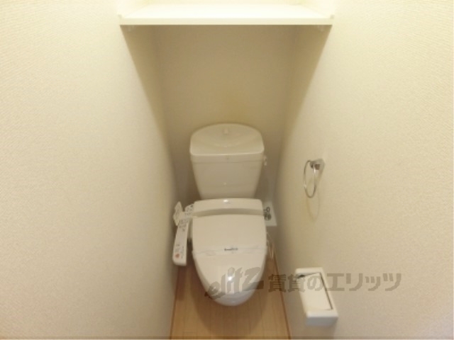レオパレスプレズントのトイレ写真