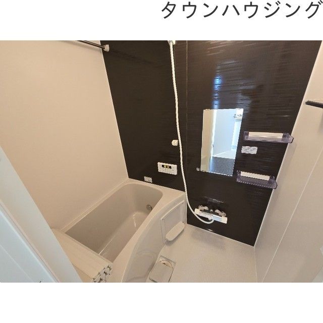 バス・シャワールーム　お問合せはタウンハウジングまで！※現地待合わせ相談可能