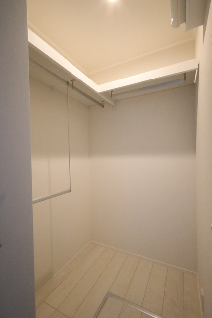 収納　別の部屋の参考写真です