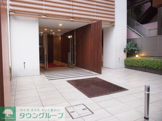 エントランス　エントランス