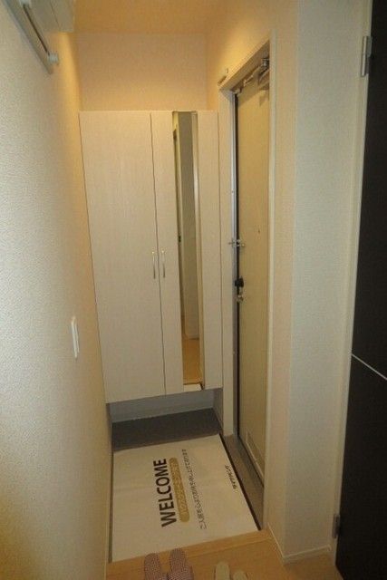 玄関　シューズＢＯＸ完備