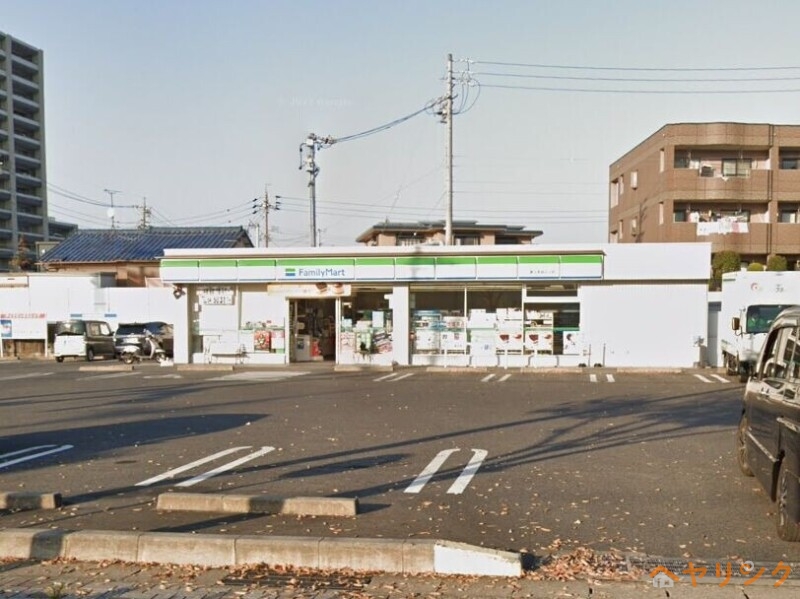 コンビニ　ファミリーマート長久手段之上店（コンビニ）まで415m
