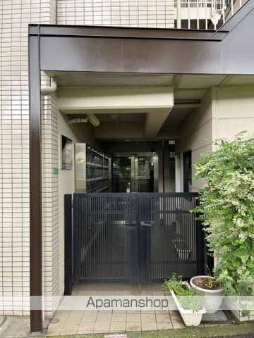 都営大江戸線 練馬駅 徒歩9分 6階建 築40年の外観写真