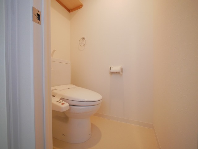 トイレ　ウォシュレット付きトイレです♪