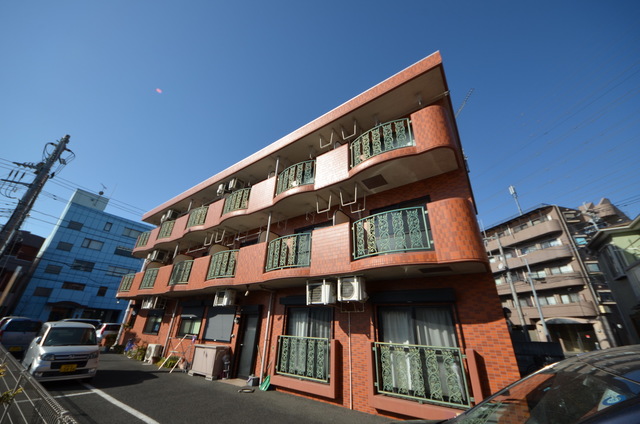 建物外観　～鉄筋コンクリート造のマンションです～
