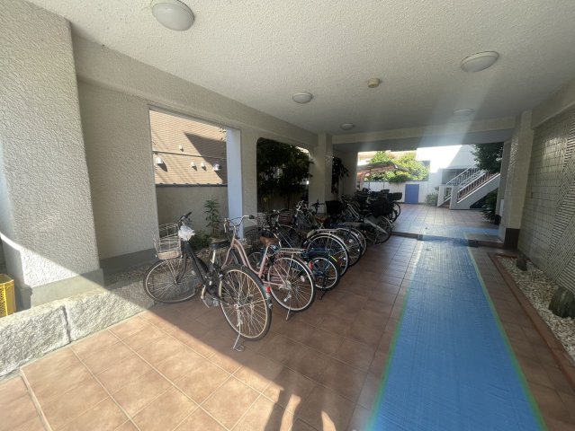 沼袋ニューパールハイツの外観写真