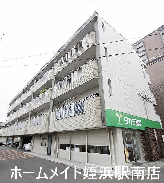 建物外観　★この広さでこのお家賃！！★