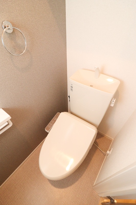 トイレ　図面と現状に相違がある場合には現状を優先
