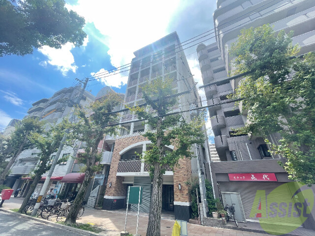 建物外観　タイル張りとっても綺麗なマンション