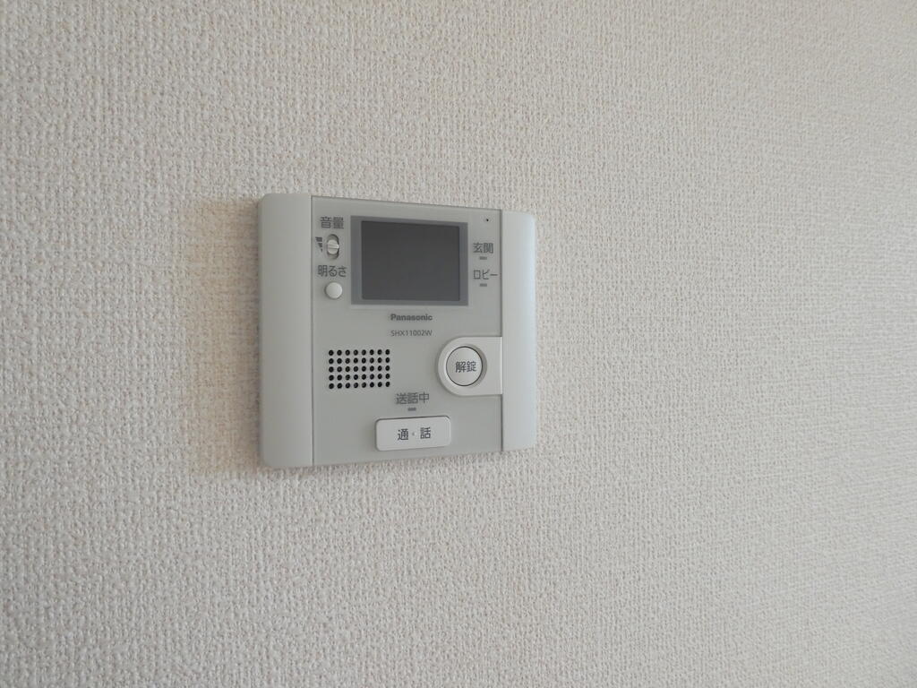 セキュリティ　写真は同間取りの別部屋を使用しております。