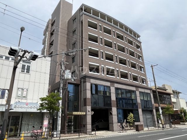 フローラルハイツ服部の外観写真