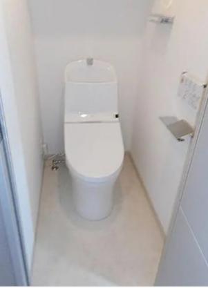 ＪＲ中央線 東中野駅 徒歩9分 9階建 築10年のトイレ写真