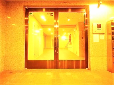 ＪＲ京浜東北線 関内駅 徒歩4分 8階建 築29年の外観写真
