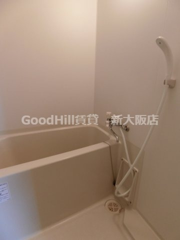バス・シャワールーム　カスターニャ三国本町