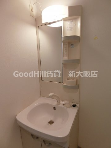 洗面設備　カスターニャ三国本町