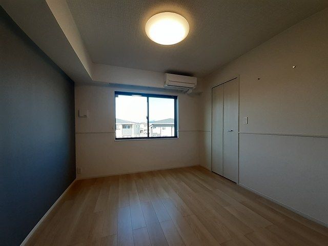 カルマ エールの居間写真