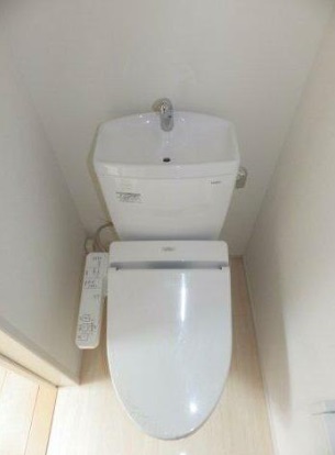 小田急線 梅ケ丘駅 徒歩10分 2階建 築11年のトイレ写真