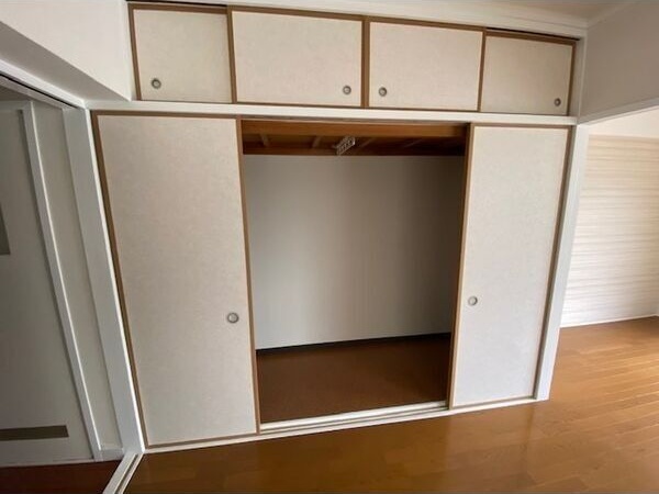 収納　※写真は同じマンションの違う部屋のものになります。