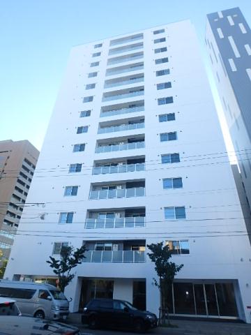 地下鉄東西線 西１８丁目駅 徒歩1分 築9年