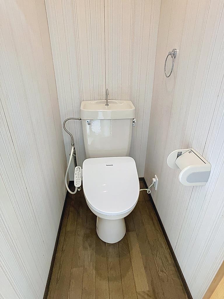 メゾンエスポワールのトイレ写真