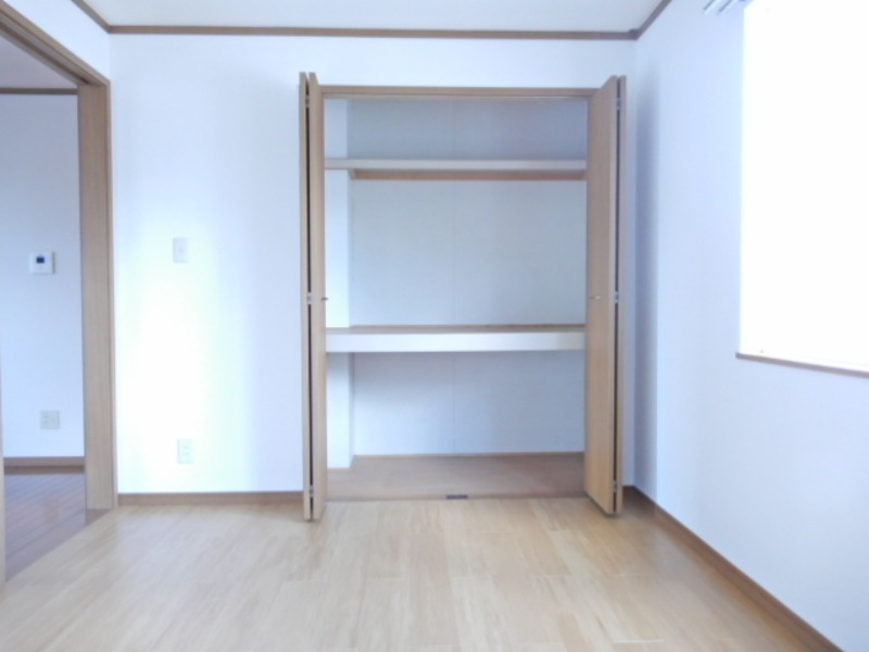 収納　図面と現状に相違がある場合には現状を優先