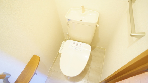 トイレ　シャワートイレ