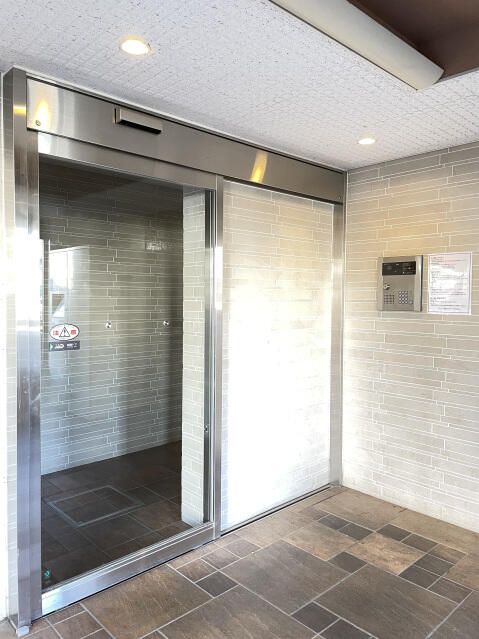 西武新宿線 都立家政駅 徒歩10分 5階建 築18年の外観写真